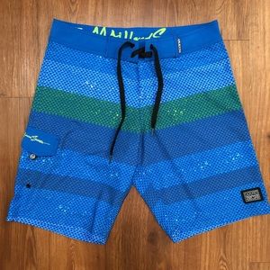 Maui and Sons 4 way stretch Beach Short (30)